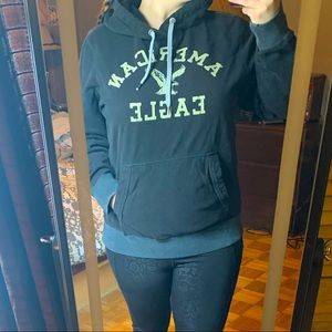 American Eagle Outfitters VINTAGE Classic Long Sleeve hoodie Sweater Large